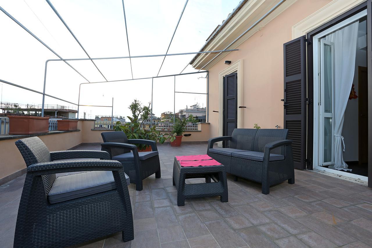 B&B La Terrazza Sul Colosseo Rzym Zewnętrze zdjęcie